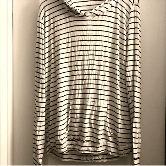 Brandy Melville Tops - Brandy Melville striped hooded pullover, size OS